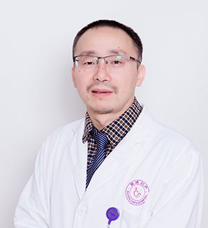 金(jīn)  東(dōng)